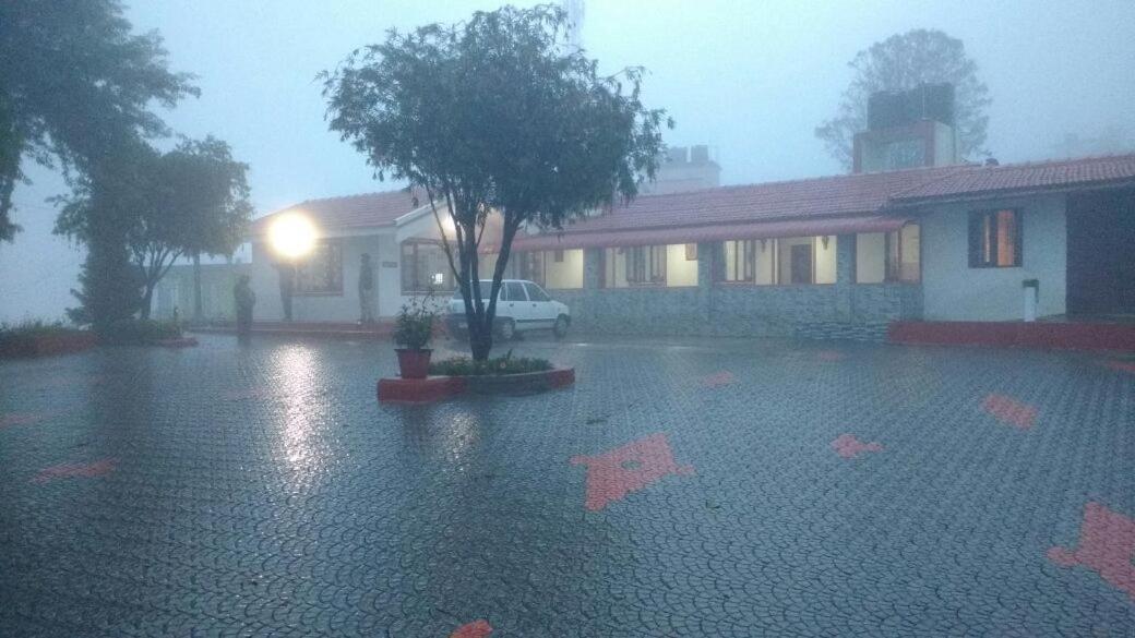 Magic Mist Resort Ooty Exterior photo